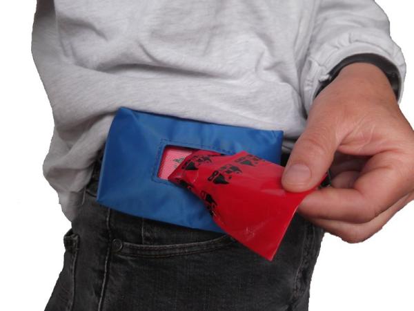 BELLOO Hundekotbeutel GEFALTET ROT (Hundekotbeutelspender)